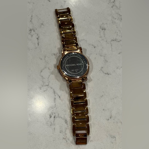 Michael Kors watch - Picture 6 of 7